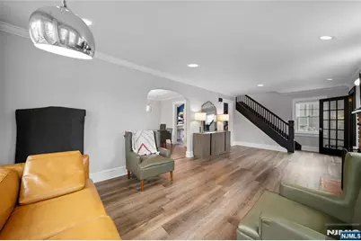 243 Jefferson Avenue, Cresskill, NJ 07626 - Photo 4