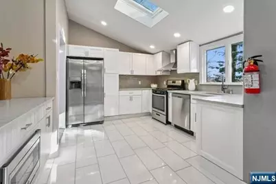 196 Madison Avenue, Cresskill, NJ 07626 - Photo 6