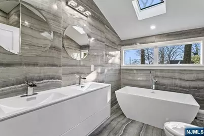 196 Madison Avenue, Cresskill, NJ 07626 - Photo 8