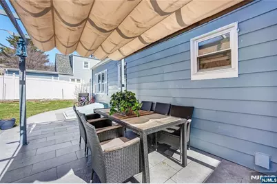 38 Henry Street, Elmwood Park, NJ 07407 - Photo 32