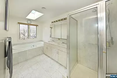 64 Lakeview Drive, Old Tappan, NJ 07675 - Photo 12