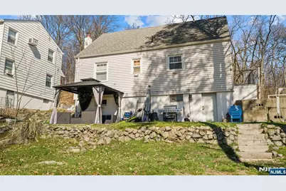 316 15th Place, Prospect Park, NJ 07508 - Photo 4