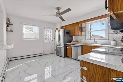 316 15th Place, Prospect Park, NJ 07508 - Photo 10