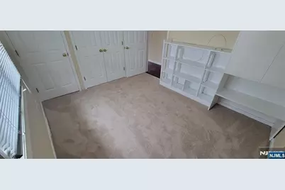 135 Orchard Park 135 #135, Allendale, NJ 07401 - Photo 2