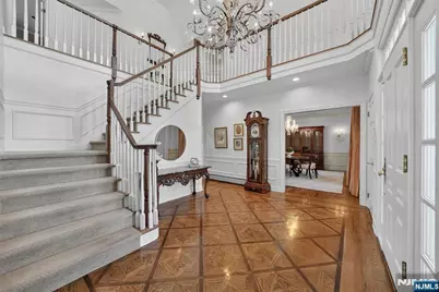 505 Ivy Lane, Wyckoff Township, NJ 07481 - Photo 4