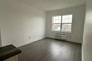 1 Parkway 308, Wallington, NJ 07057 - Photo 6