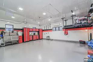 171 Pleasant Ave, Englewood, NJ 07631 - Photo 28