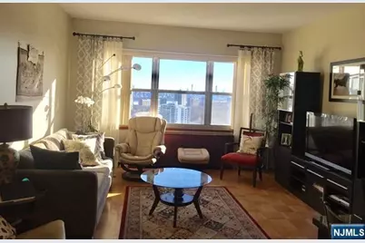 2000 Linwood Avenue 23N #23N, Fort Lee, NJ 07024 - Photo 6