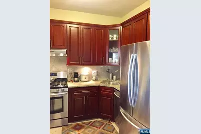 2000 Linwood Avenue 23N #23N, Fort Lee, NJ 07024 - Photo 2