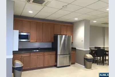 2000 Linwood Avenue 23N #23N, Fort Lee, NJ 07024 - Photo 26