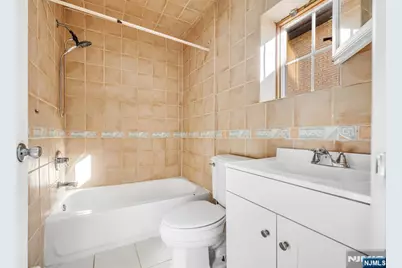 457 Washington Avenue 2nd Fl #2nd Fl, Cliffside Park, NJ 07010 - Photo 14