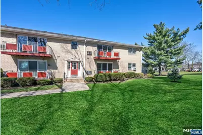 366 Hoover Avenue 120 #120, Bloomfield, NJ 07003 - Photo 2