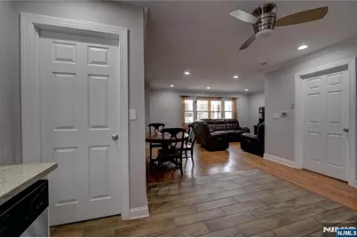 448 Clifton Boulevard, Clifton, NJ 07013 - Photo 6