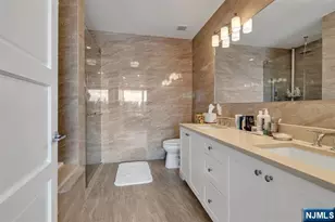 9 Somerset Ln 617, Edgewater, NJ 07020 - Photo 24