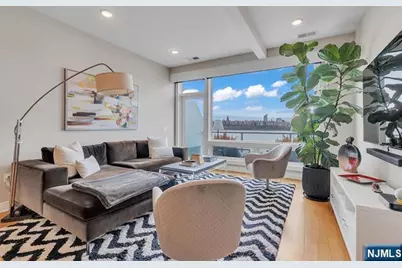 9 Somerset Lane 617 #617, Edgewater, NJ 07020 - Photo 10