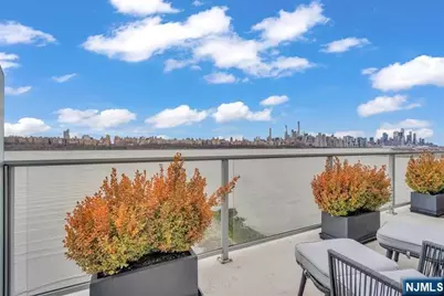 9 Somerset Lane 617 #617, Edgewater, NJ 07020 - Photo 14