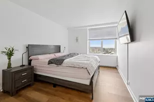 2 Horizon Road 1428, Fort Lee, NJ 07024 - Photo 20