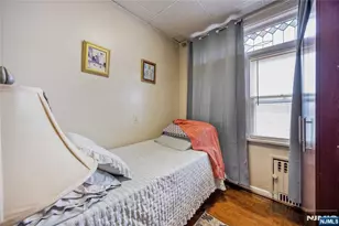 38 Stewart St, Passaic, NJ 07055 - Photo 16