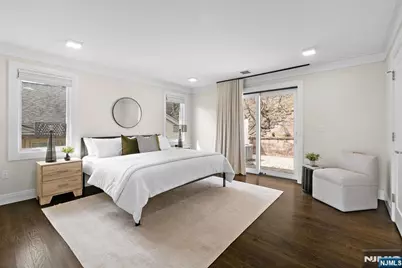 640 Undercliff Avenue, Edgewater, NJ 07020 - Photo 24