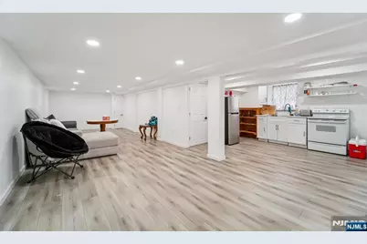 66 Buschmann Avenue, Haledon, NJ 07508 - Photo 24