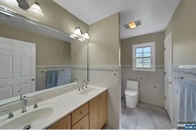 5 Pelican Court, Paramus, NJ 07652 - Photo 18