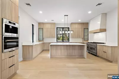 12 Meadow Court, Norwood, NJ 07648 - Photo 8