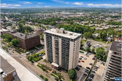 125 Prospect Avenue 5B #5B, Hackensack, NJ 07601 - Photo 2