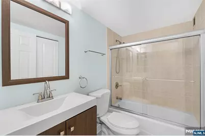 300 Main Street 811 #811, Little Falls Township, NJ 07424 - Photo 12