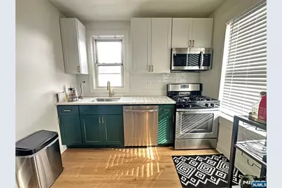 80 Belleville Avenue, Bloomfield, NJ 07003 - Photo 6