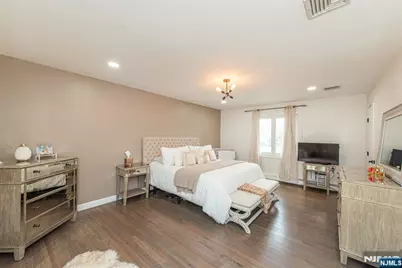 3 Hampton Drive, Fairfield, NJ 07004 - Photo 16