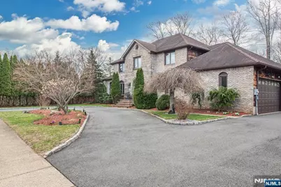 3 Hampton Drive, Fairfield, NJ 07004 - Photo 32