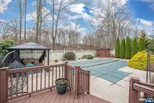 3 Hampton Dr, Fairfield, NJ 07004 - Photo 34