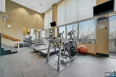 4 Horizon Road G5 #G5, Fort Lee, NJ 07024 - Photo 20