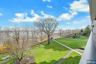 4 Horizon Road G5, Fort Lee, NJ 07024 - Photo 12