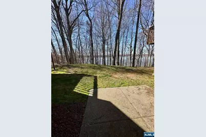 19 Lakeview Drive, Old Tappan, NJ 07675 - Photo 26