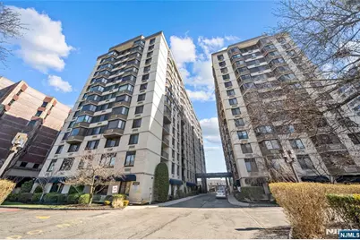 326 Prospect Avenue 8E #8E, Hackensack, NJ 07601 - Photo 2