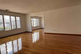 2463 2nd St, Fort Lee, NJ 07024 - Photo 2