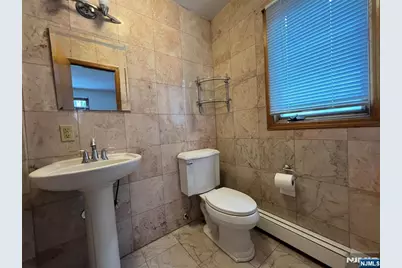 2463 2nd Street, Fort Lee, NJ 07024 - Photo 18