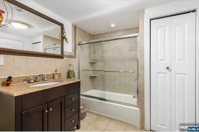65 Lincoln Avenue, Rutherford, NJ 07070 - Photo 32