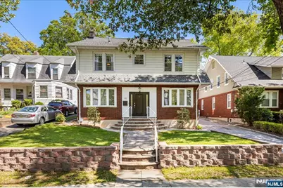 65 Lincoln Avenue, Rutherford, NJ 07070 - Photo 2