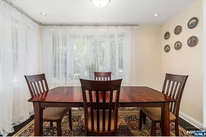65 Lincoln Avenue, Rutherford, NJ 07070 - Photo 14