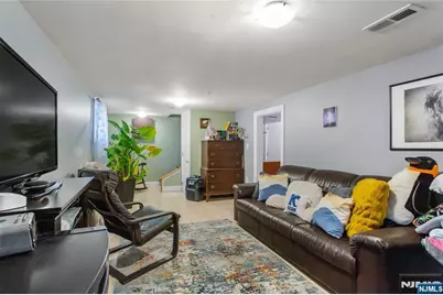 204 Hayward Place, Wallington, NJ 07057 - Photo 34