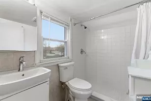 1490 Champlain Square, Teaneck Township, NJ 07666 - Photo 6