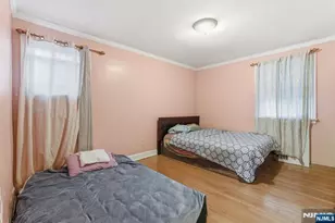 1490 Champlain Square, Teaneck Township, NJ 07666 - Photo 8