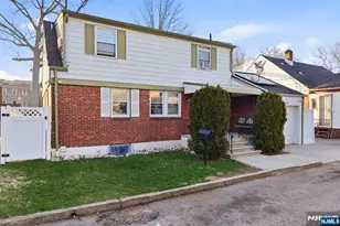 1490 Champlain Square, Teaneck Township, NJ 07666 - Photo 2