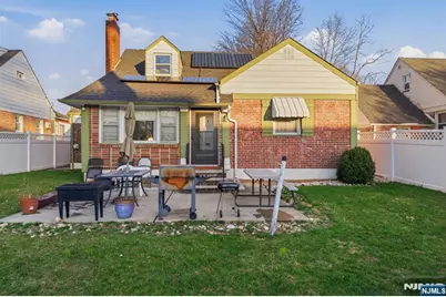 1490 Champlain Square, Teaneck Township, NJ 07666 - Photo 24