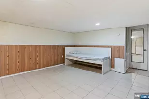 1490 Champlain Square, Teaneck Township, NJ 07666 - Photo 20