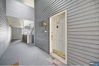 300 Coventry Court, Ramsey, NJ 07446 - Photo 2