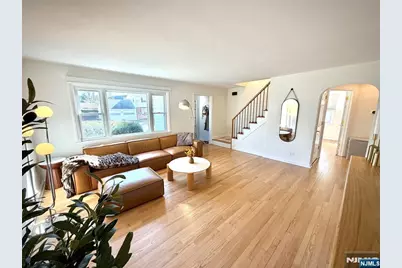 9 Pleasant Avenue, Tenafly, NJ 07670 - Photo 4