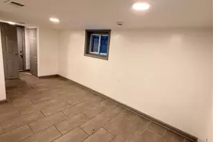 133 Mallory Ave, Jersey City, NJ 07304 - Photo 8